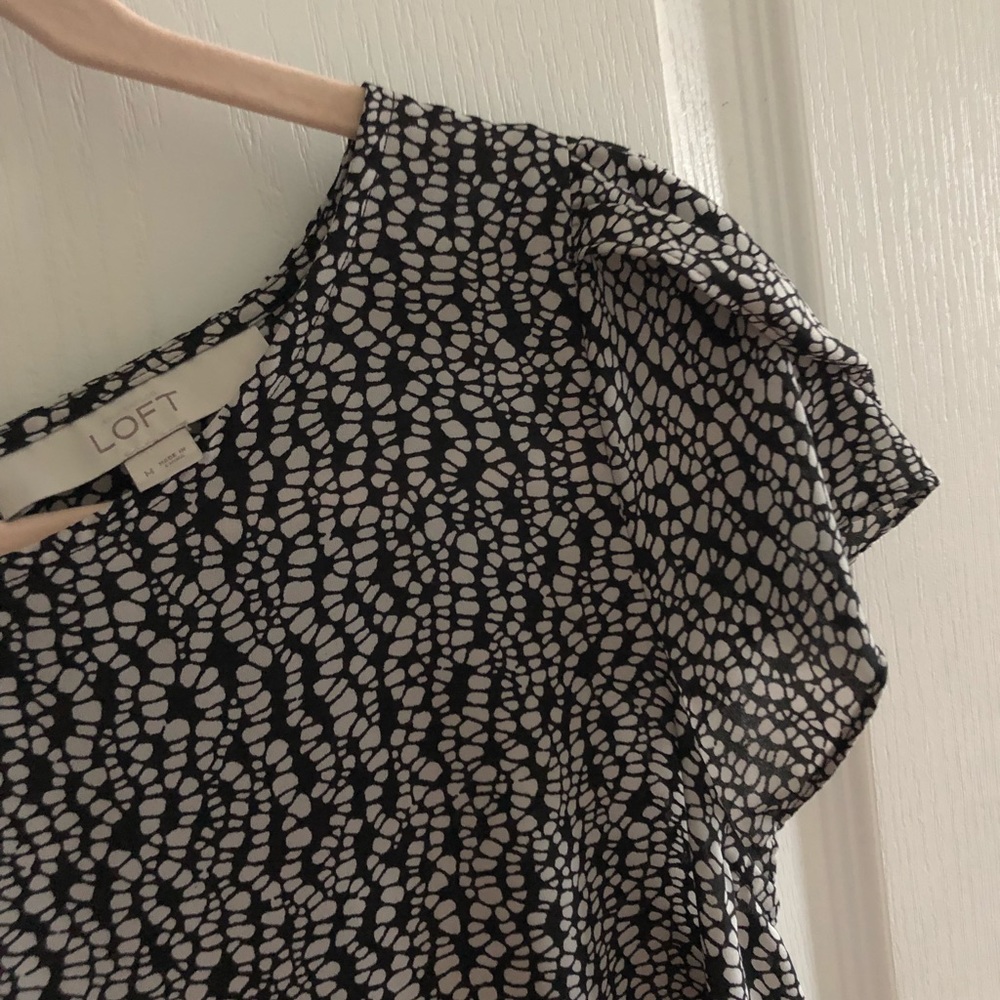 Patterned Blouse - Picture 2 of 4